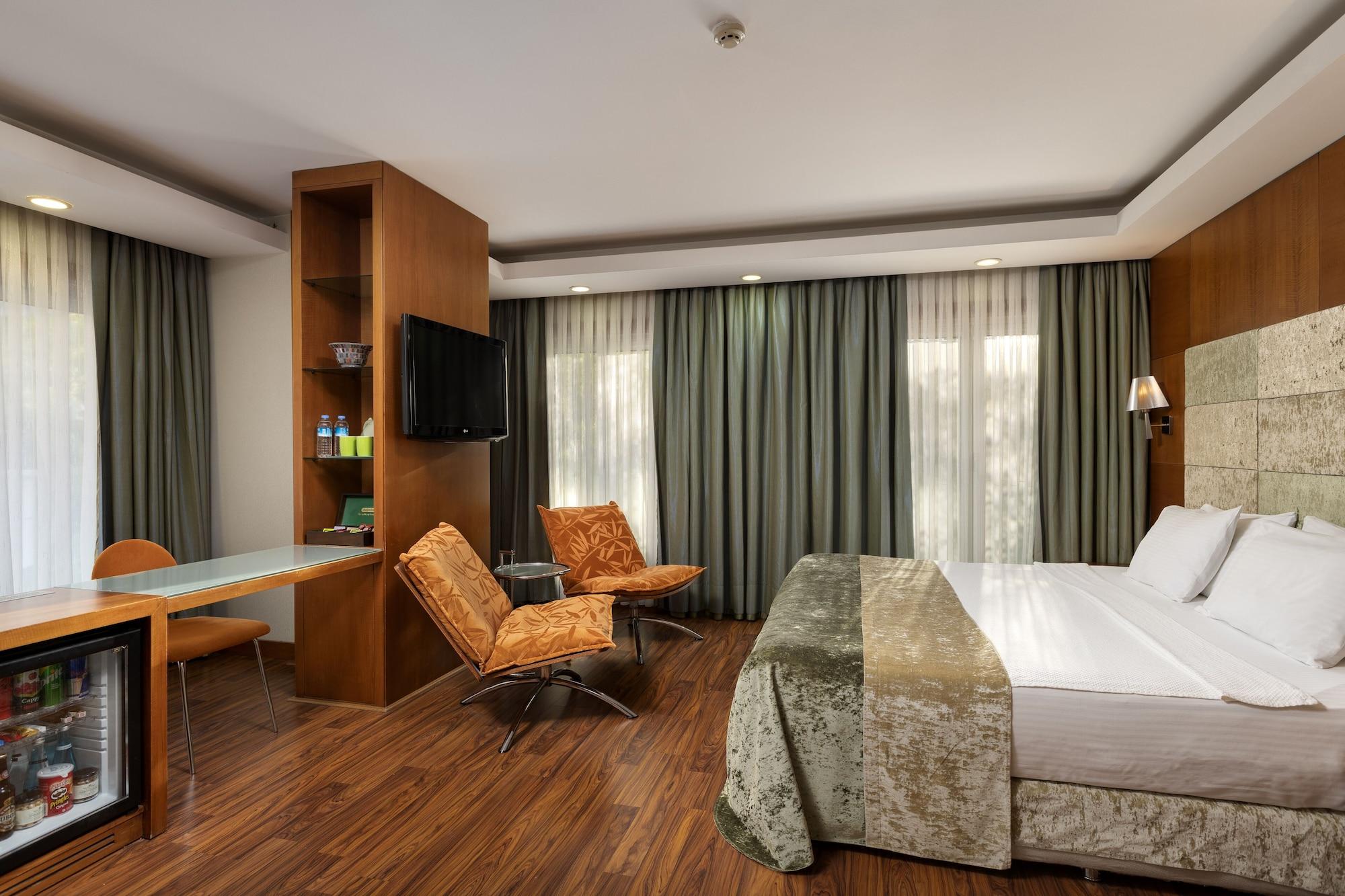 Limak Ambassadore Hotel Ankara Buitenkant foto
