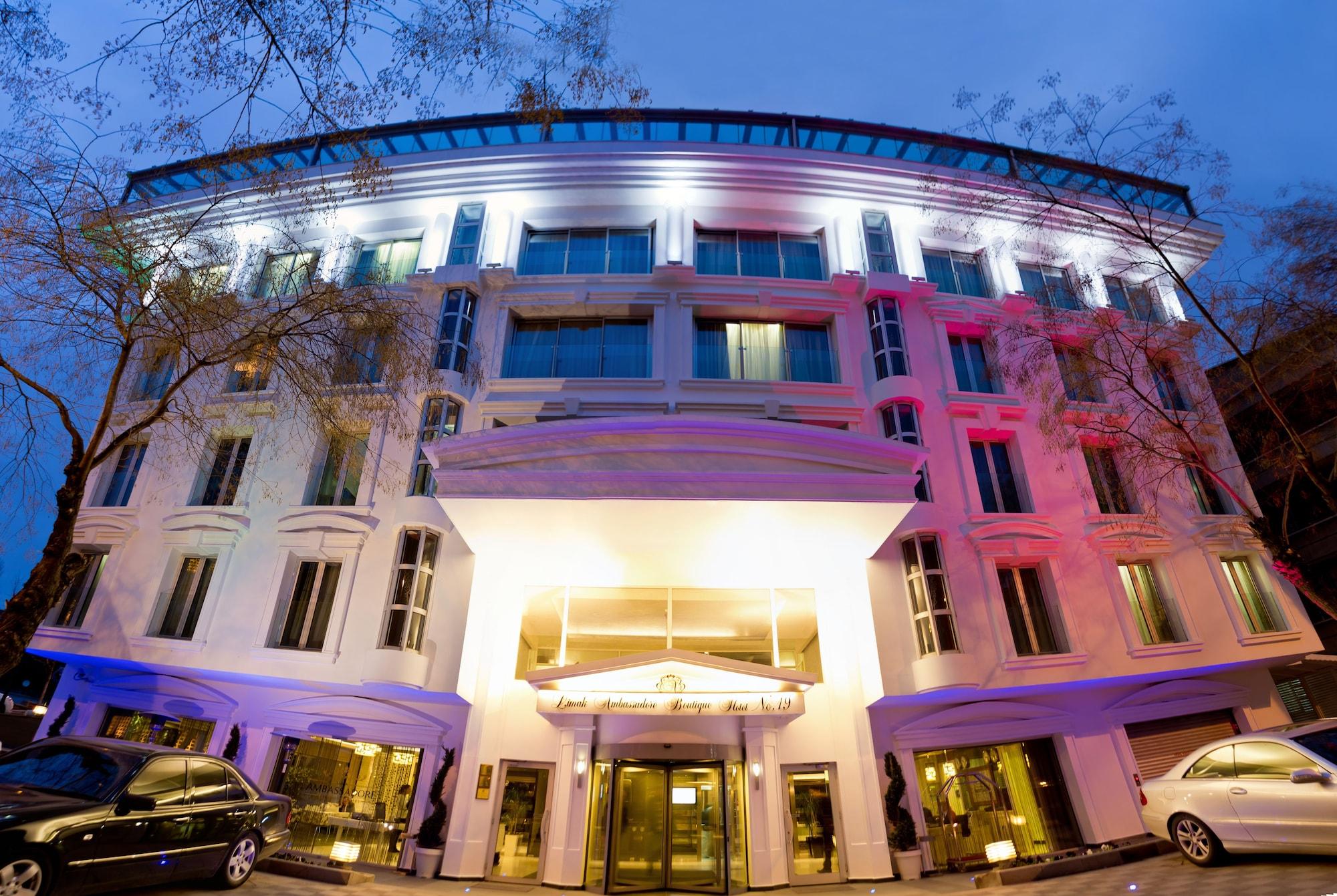 Limak Ambassadore Hotel Ankara Buitenkant foto