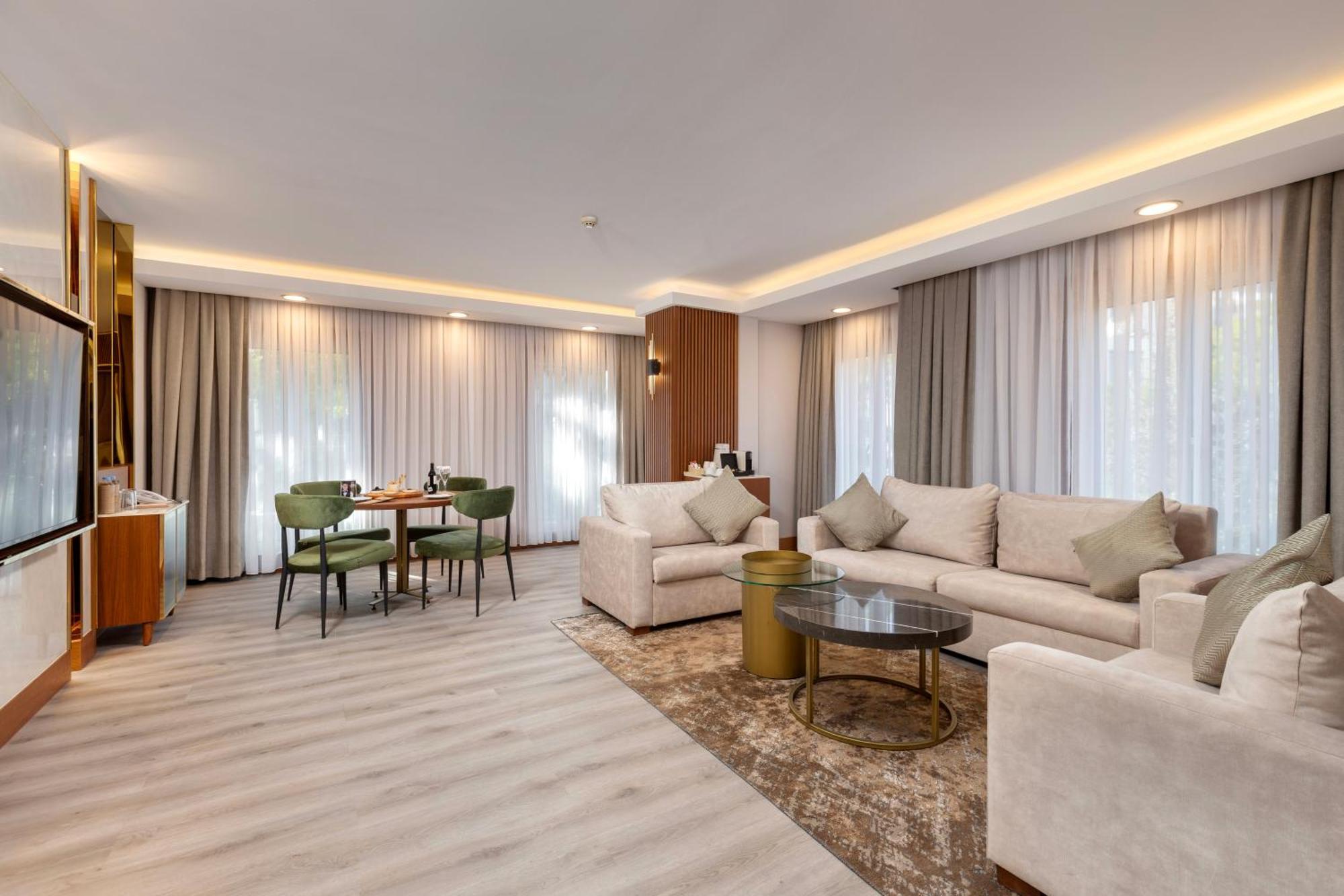 Limak Ambassadore Hotel Ankara Buitenkant foto