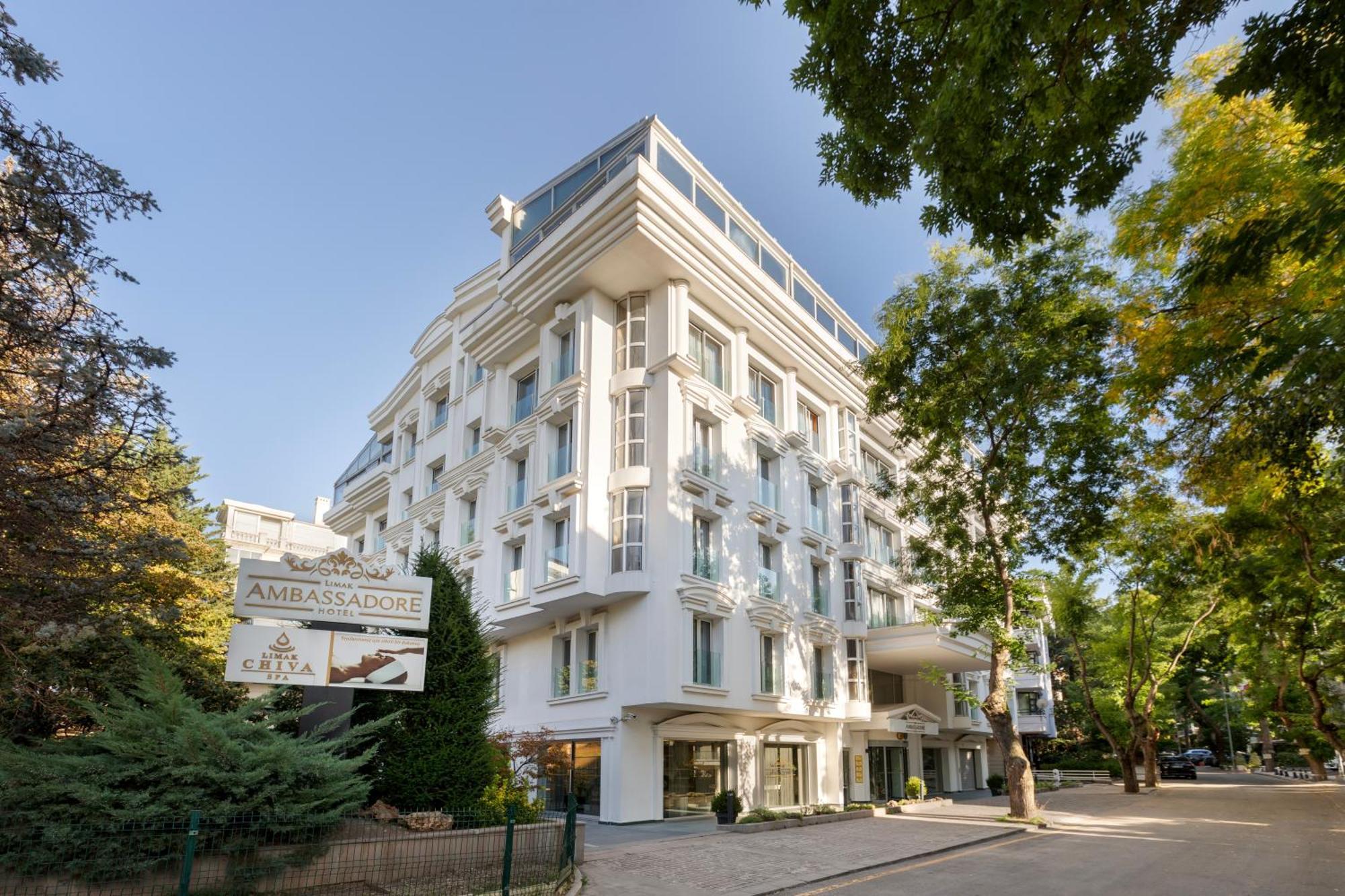 Limak Ambassadore Hotel Ankara Buitenkant foto